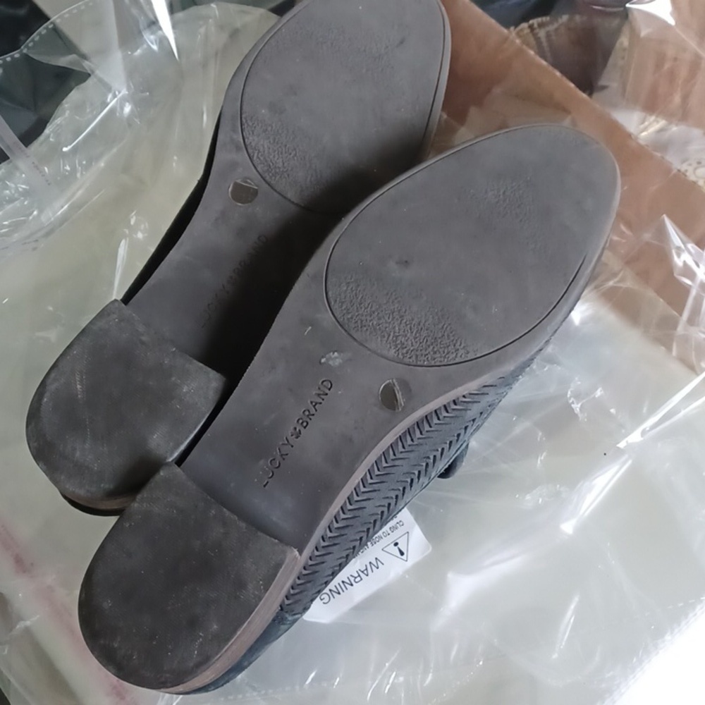 Lucky Brand Camdyn Black Suede Leather Perforated Top Loafers Women's Size 9.5 - Picture 6 of 6